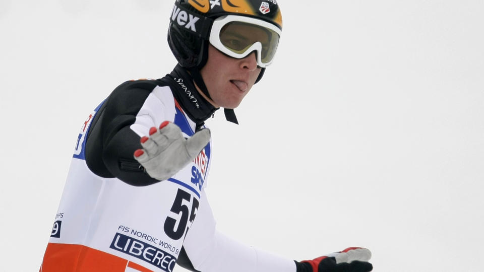 MISTER IKKE STARTNUMMERET IGJEN: Bill Demong vant VM-gull med ny rutine i hoppt�rnet.Foto: REUTERS/Leonhard Foeger