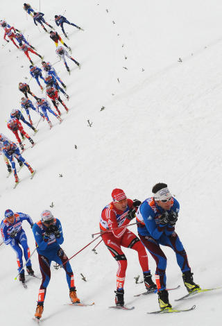 SELSKAPSREISE? Jean Marc Gaillard i f�ringen under g�rsdagens femmil. Foto: Michael Cizek/AFP/Scanpix