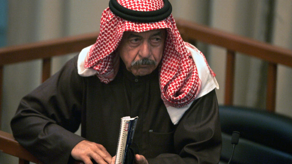 KJEMISKE ALI: Ali Hassan al-Majeed, Saddam Husseins fetter og n�re medarbeider, er nok en gang d�mt til d�den i Irak. Foto: REUTERS/Nikola Solic