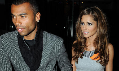 KJENDISPAR: Ashley Cole er gift med popstjernen Cheryl Cole. Foto: STELLA PICTURES