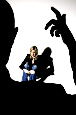 STERKE F�LELSER: - Folk kritiserer ikke oppover, men til siden og nedover, sier �verenget.Illustrasjonsfoto: OLE C. H. THOMASSEN
