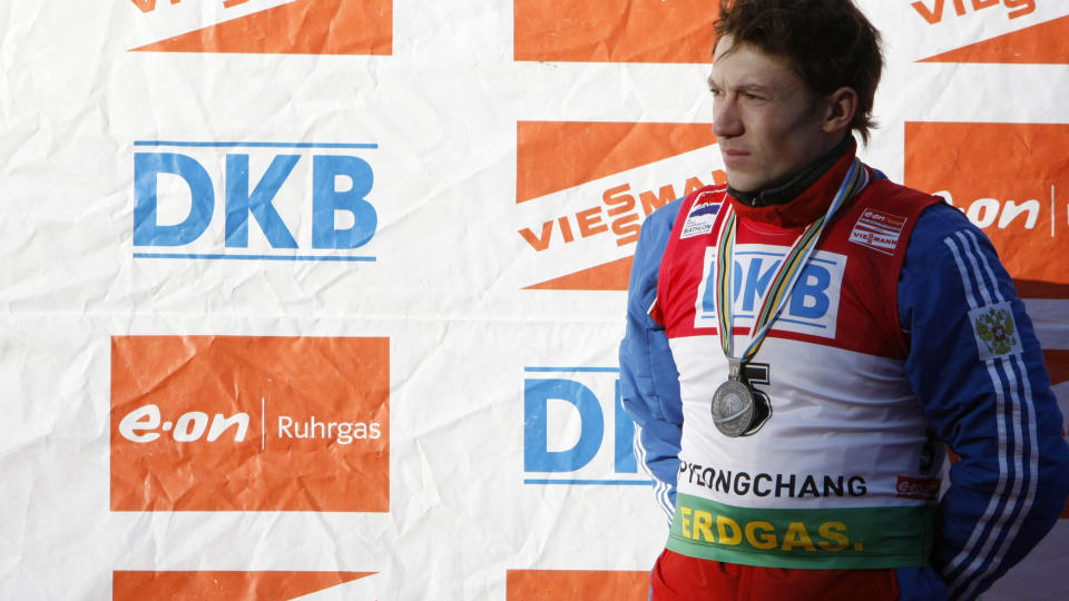 M� F� GULL: I et brev til IBU mener Russland at Maxim Tsjudov b�r f� en ekstra gullmedalje. Det er i rettferdighetens �nd, mener de. Foto:  Lee Jae-Won / REUTERS.