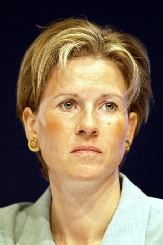 BMW-ARVINGEN: Trebarnsmoren Susanne Klatten gikk til politiet da Sgarbi pr�vde � presse henne for penger.