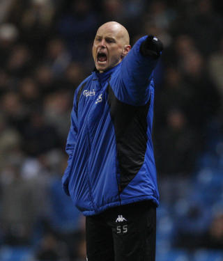 NORDMANN I DANMARK: St�le Solbakken har f�tt merke fordommer mot norsk fotball, b�de som spiller og trener i Danmark. Derfor er det ekstra moro at Aalborg n� hylles for det han mener er Drillo-fotball. Foto: Jon Super/AP/Scanpix