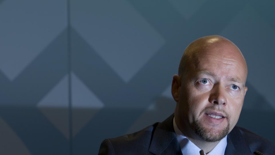 F�R MINDRE I L�NN: Direkt�r Yngve Slyngstad i Oljefondet tjente 11 millioner kroner i fjor - samtidig som oljefondet tapte 633 milliarder. I �r settes l�nna hans ned til 3,5 millioner. Arkivfoto: SCANPIX