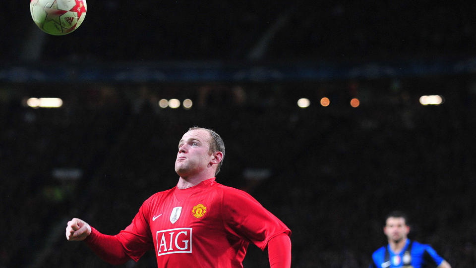 HATER LIVERPOOL: Wayne Rooney forteller at han har hatet Liverpool siden han var liten. Det ble for sterk kost for Manchester United. Foto: AFP