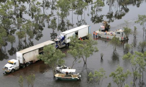 HAMISH: Syklonen Hamish har g�tt hardt til verks mot Queensland denen uka, og det er ikke bare b�tene som fikk unngjelde. Dette bildet er fra landsbyen Normanton. Foto: Scanpix