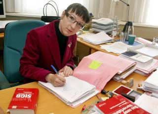 STORT ANSVAR: Statsadvokat Christiane Burkheiser (34) har f�tt det sv�rt prestisjefulle oppdraget med � f� Fritzl d�mt. Hun mener seg godt forberedt til saken, som starter p� mandag. Foto: EPA/SCANPIX