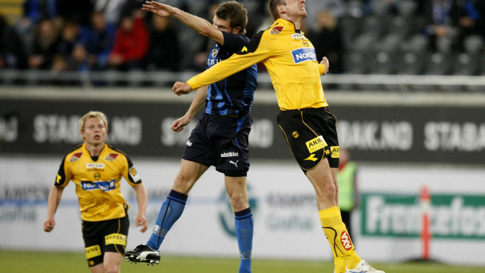 FOTBALL-TV: Sist l�rdag sendte NRK 11,5 timer sport. Kvelden ble toppet med kampen mellom Stab�k og LSK i beste sendetid p� NRK 1. 
Foto: Erlend Aas / SCANPIX