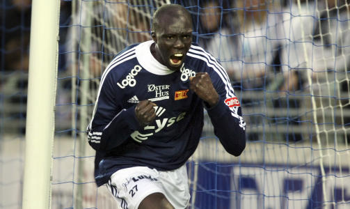 JUBELDAG: Her jubler Mame Niang for sin 1-0-scoring. Foto: Alf Ove Hansen/Scanpix