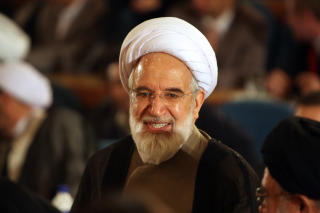 UTFORDREREN:  Mehdi Karroubi leder Irans reformparti National Confidence party, og h�per n� � bli president i Iran etter sommerens valg. Karroubi er kritisk til det mektige Vokterr�det i Iran. Foto: Atta Kenare/Afp/Scanpix