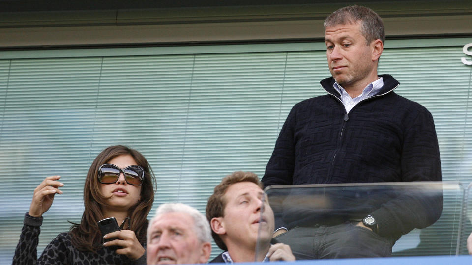 VERST I KLASSEN: Chelsea er den klubben som viser minst vilje til � gj�re noe med de lavel�nningene, if�lge Fair Pay Network. Foto: SCANPIX/AFP/IAN KINGTON