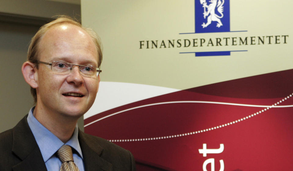 VARSLER TLTAK: Geir Axelsen i Finansdepartementet sier h�stens budsjett vil finansiere nye tiltak mot svart arbeid. 
Foto: Cornelius Poppe / SCANPIX .