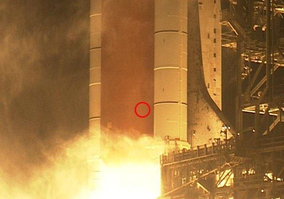 INGEN BAT OUT OF HELL: Nasa har gransket bildemateriale fra oppskytinga av romferga Discovery, og konkludert med at flaggermusen Brian omkom. Foto: Nasa