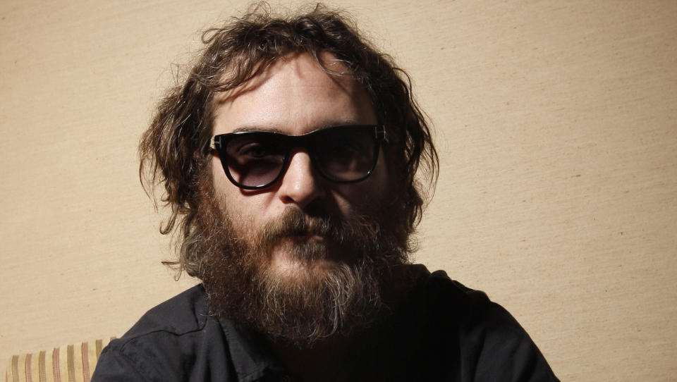 TILBAKE TIL FILMEN: Expressen melder at Joaquin Phoenix skal ha en rolle i Thomas Alfredsons Hollywood-debut. (AP Photo/Matt Sayles