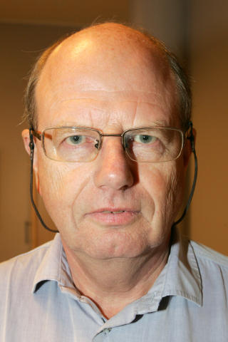 - VIKTIGE TALL: Seniorforsker Aage Tverdal ved Folkehelseinstituttet sier det trolig aldri vil komme en st�rre analyse p� overvektsomr�det. 
Foto: H�kon Mosvold Larsen / SCANPIX .