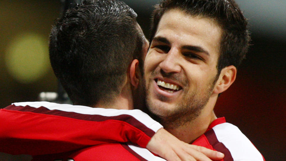 I S�KELYSET: Cesc Fabregas var ikke p� banen da Arsenal spilte seg til semifinale i Fa-cupen, men har likevel stj�let oppmerksomheten etter m�tet med Hull. Foto: AP/Scanpix