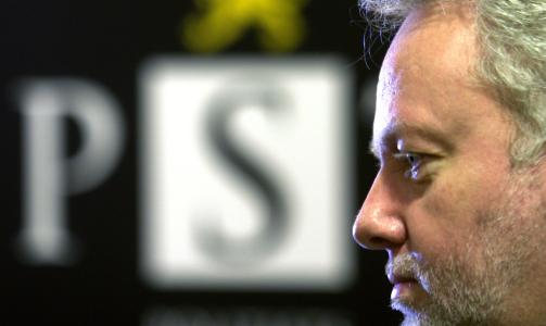 - IKKE KILDE: - Jeg kan ikke si noe om vi f�lger ham tett eller ikke, men jeg kan understreke at han ikke lenger er en kilde for oss, sier Martin Bernsen i PST til NTB. Bildet viser PST-sjef J�rn Holme. Foto: SCANPIX