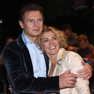 FAMILIE: Neeson og Richardson fikk to s�nner sammen - som i dag er henholdsvis 12 og 13 �r gamle. Foto: AFP / MAX NASH