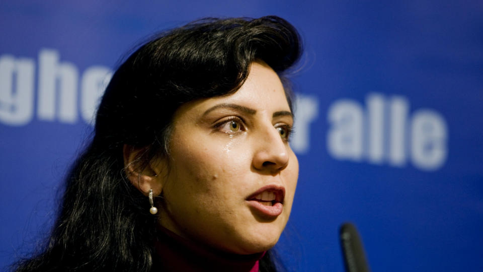 SVIKTER: Afshan Rafiq ble valgt inn p� sjetteplass p� Oslo H�yres stortingsliste under nominasjonsm�tet i Oslo H�yre. N� langer hun ut mot AP, som hun mener svikter sine trofaste innvandrervelgere. 
Foto: Cornelius Poppe / SCANPIX
