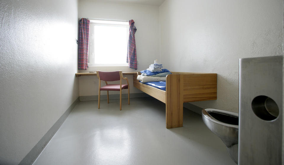FANGER KAN BLI SATT FRI: Men det presiseres at farlige fanger, og fanger som sitter p� lange dommer, ikke er blant de som vil slippes fri. Foto: SCANPIX