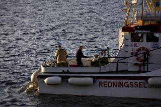 LETER: Ingen personer er s� langt funnet. Foto: TOMM W. CHRISTIANSEN