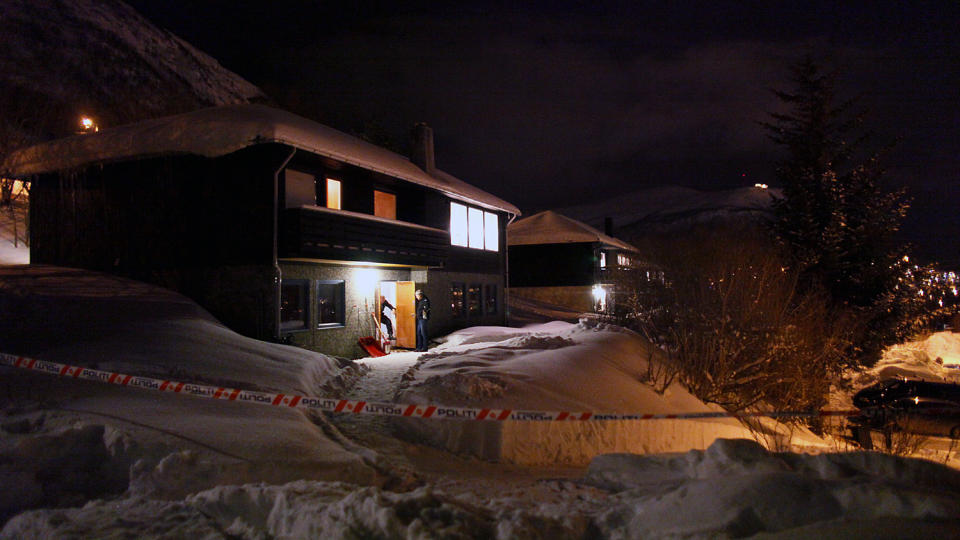 LEIEBOER: Etter en periode der 38-�ringen ser ut til � ha blitt stadig sykere, gikk han natt til i g�r opp trappa fra sin egen leilighet og drepte tre personer i andre etasje med kniv mens ofrene sov.  Foto: BJ�RN LANGSEM