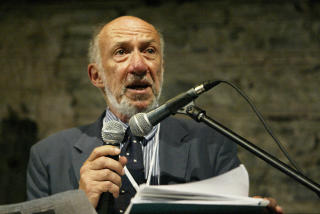 TAR AFF�RE: Richard Falk. Foto: Cem Turkel/AFP/Scanpix