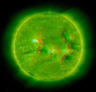 RUND: Et av 3D-bildene tatt av de to Stereo-sondene. Foto: Nasa/Stereo