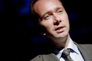 KJ�PER: Kulturminister Trond Giske kj�per sendetid p� Frikanalen. Foto: Stian Lysberg Solum / SCANPIX .