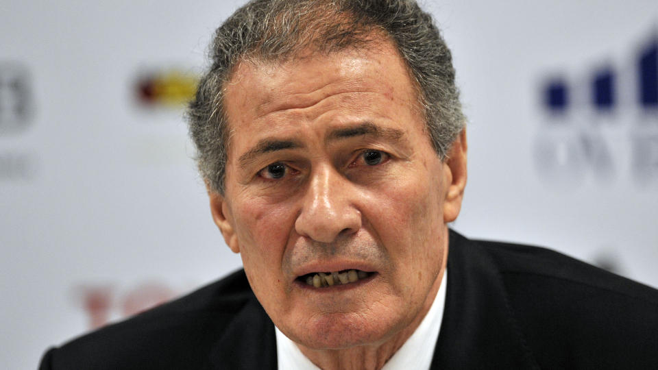 F�R REGJERE VIDERE: Hassan Moustafa har v�rt IHF-president i ni �r - n� f�r han fortsette i fire til. Foto: AP