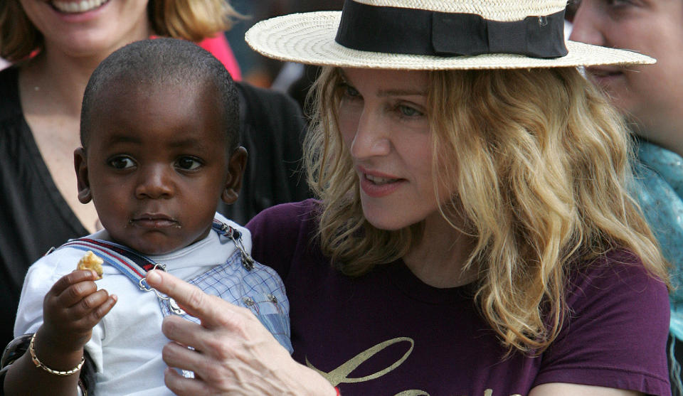 VIL ADOPTERE IGJEN: Madonna har allrede adoptert David Banda fra Malawi. Dette bildet er fra april 2007. Foto: AP Photo/Karel Prinsloo