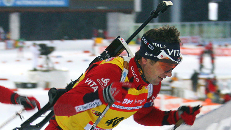 TR�BBEL: Skiskytter-arrangementet i Khanty Mansijsk har hittil st�tt til laud, men i dag oppsto det kaos under starten for guttas jaktstart. Foto: SCANPIX/AFP/ ALEXANDER NEMENOV
