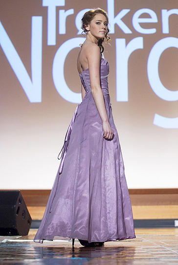 Breaking news - Froken Norge 2009 winners & runner-up 364x