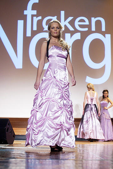 Breaking news - Froken Norge 2009 winners & runner-up 360x
