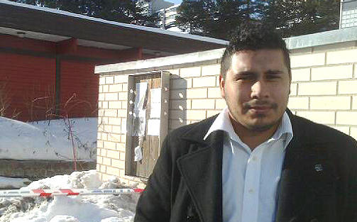 VENN MED OFFERET: Sebastian Navarro (28) beskriver offeret (28) som en hyggelig og sp�kefull mann som var likt av alle. Foto: Harald S. Klungtveit/Dagbladet