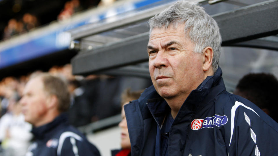 TAR UT TROPPEN: Landslagssjef Egil Olsen presenterer Norges tropp til m�tet med Skottland 12. august i formiddag.Foto:  H�kon Mosvold Larsen  / SCANPIX