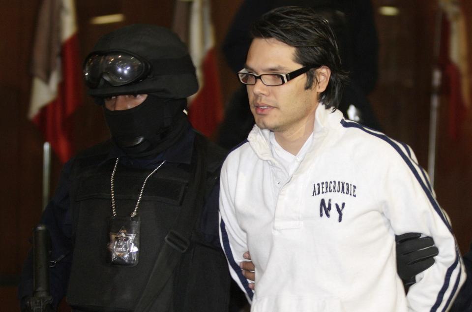 FAKKET: Meksikanske Vicente Carrillo Leyva er nestleder i et av verdens mektigste narkokarteller, ansvarlig for enorme mengder narkosmuglig og drap. I g�r ble han arrestert mens han trente. Foto: Scanpix/REUTERS/Daniel Aguilar