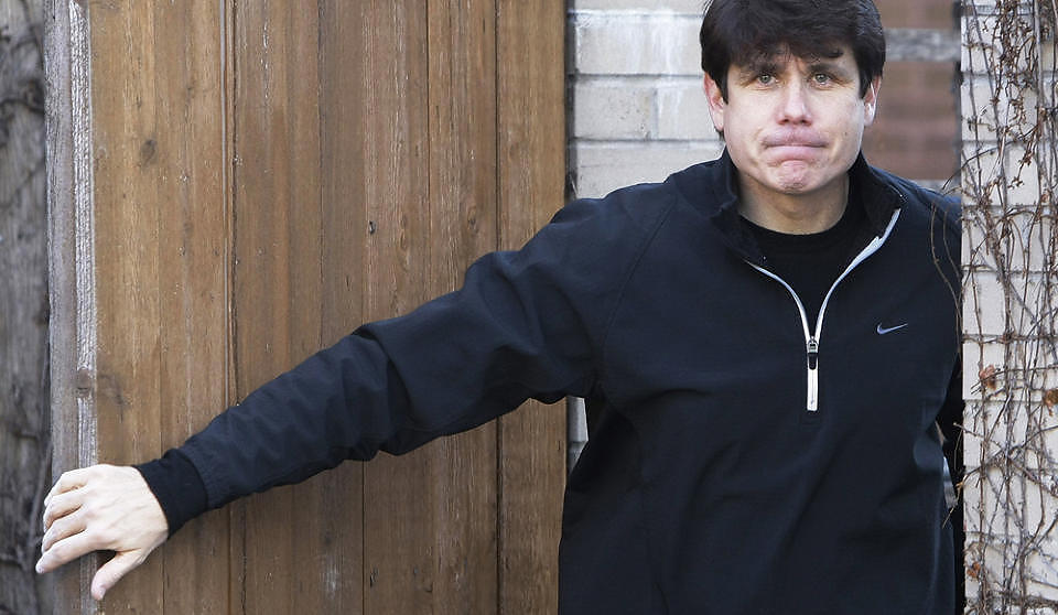 M� SVARE FOR SEG: Rod Blagojevich (52) m� svare for 19 tiltalepunkter n�r den sv�rt omfattende saken mot ham kommer opp seinere i �r. Han og familien er for tida p� ferie i Disney World. Foto: CHARLES REX ARBOGAST/AP/SCANPIX