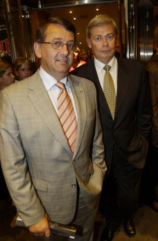 INNGIKK PARTNERSKAP: Foss og Knarbakk m�tte hverandre rett etter at Foss hadde fortalt familie og venner om sin legning.
Foto: Thomas Bj�rnflaten / SCANPIX