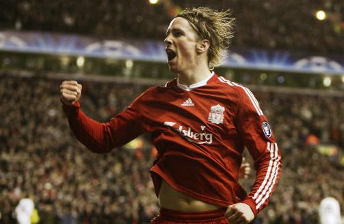 M�LGARANTIST: Fernando Torres har kanskje et lavere effektivitetstall enn John Carew, men superspissen spiller seg ogs� til enormt mange m�lsjanser.Foto: SCANPIX/REUTERS/Max Rossi