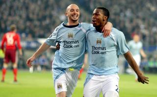 KJEMPESTART: Stephen Ireland sendte City i ledelsen etter 40 sekunder. Foto: EPA