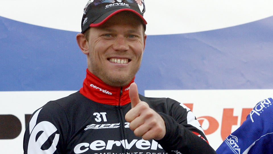 KLAR FOR PARIS-ROUBAIX: Thor Hushovd falt stygt p� s�ndag, men han bra nok til � starte s�ndagens klassiker. Foto: REUTERS