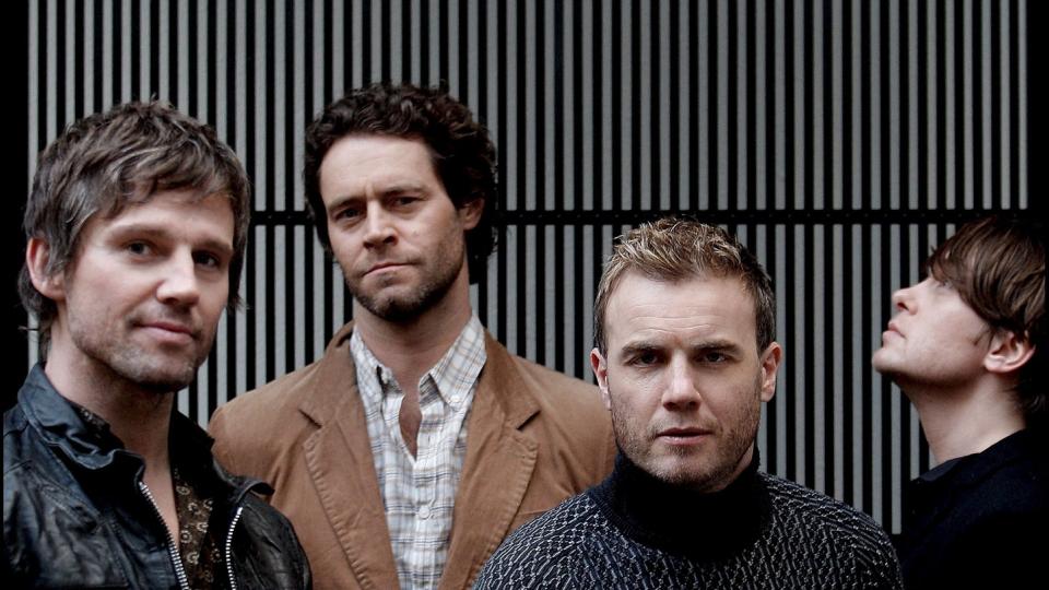 NESTEN GJENFORENT: Robbie hoppet av Take That-karusellen i 1995. �ret etter ble bandet oppl�st, for s� � gj�re comeback i 2006. Uten Robbie Williams, vel og merke. Og han kommer ikke tilbake med det f�rste. F.v. Jason Orange, Howard Donald, Gary Barlow og Mark Owen. Foto: SCANPIX / EPA/RICK NEDERSTIGT
