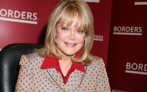 MAMMA: Candy Spelling gir ogs� ut bok om livet som kone og mor til to to kjendiser og forventer seg ordkrig med Tori. N� fors�ker hun � f� datteren til � ringe henne. Foto: STELLA PICTURES,