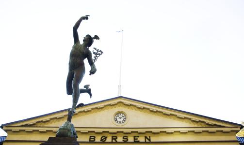 LYSPUNKTER: Blant lyspunktene var Aker Solutions som i l�pet av dagen la p� seg 7 prosent, mens Rec gikk opp 3,2 prosent. Foto: SCANPIX