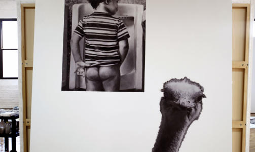LETTKLEDDE BARN: Melgaard mener kunstnere har andre etiske rammer � forholde seg til enn andre. Foto: �RJAN ELLINGSV�G