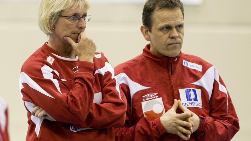 STEPPER INN: Thorir Heirgeirsson er ny landslagssjef for jentene, men blir delvis erstattet av gamlesjef Marit Breivik p� neste samling. Foto: Morten Holm/SCANPIX