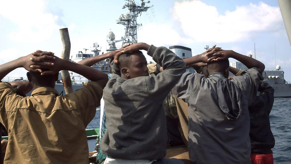 PIRATER: Piratvirksomheten utenfor kysten av Somalia begynte med at fiskere beskyttet farvannet mot tr�lere som tjuvfisket.