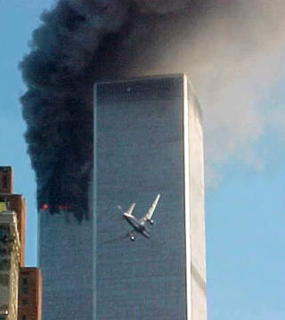 TROR IKKE AL-QAIDA STO BAK: - USA har ikke svart på de store spørsmålene. Hvem sto bak angrepet?, påstår Ghufoor Butt. Foto: SCANPIX TROR IKKE AL-QAIDA STO BAK: - USA har ikke svart på de store spørsmålene. Hvem sto bak angrepet?, påstår Ghufoor Butt. Foto: SCANPIX